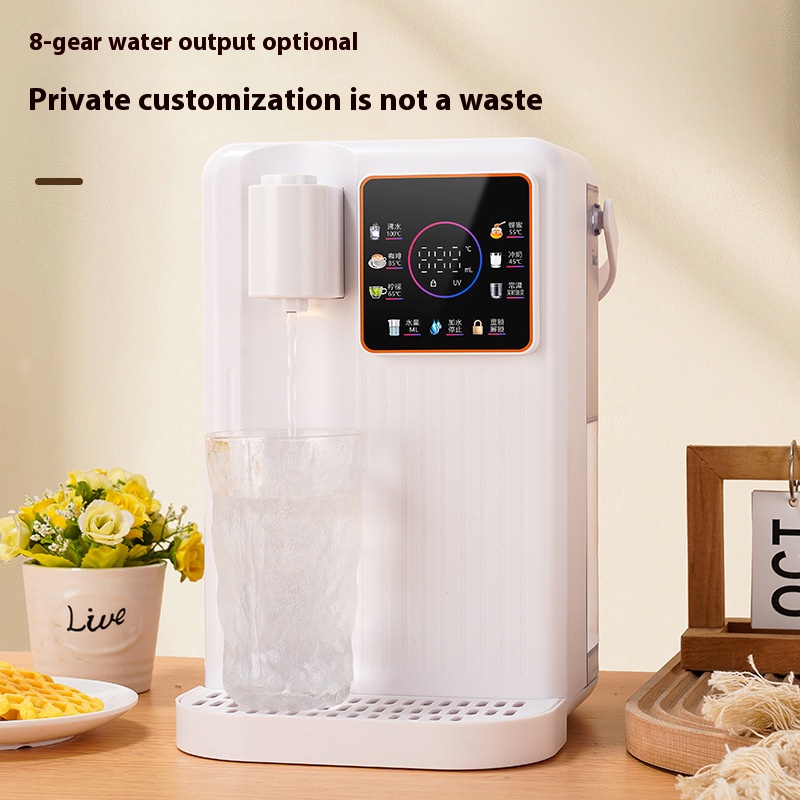 A 3.5L three second instant multi-functional small instant water dispenser desktop with water tank direct drinking device